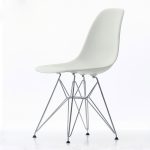 Ghế nhựa eames chân sắt mạ hiện đại 1208B