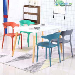 Bộ bàn ăn 4 ghế nhựa đúc đẹp hiện đại BBA24