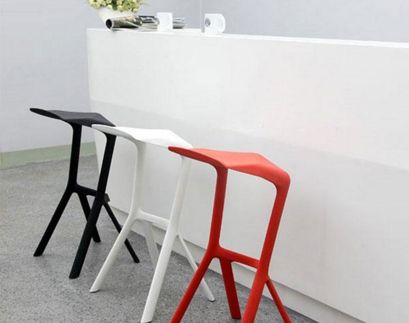 Thiết kế ghế độc đáo, có thể xếp gọn thành chồng đơn giản, tiết kiệm diện tích