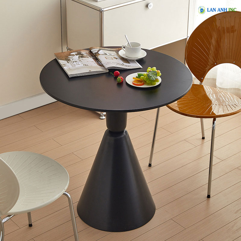 Bàn cafe chân sắt mặt đá tròn đẹp hiện đại BST2502