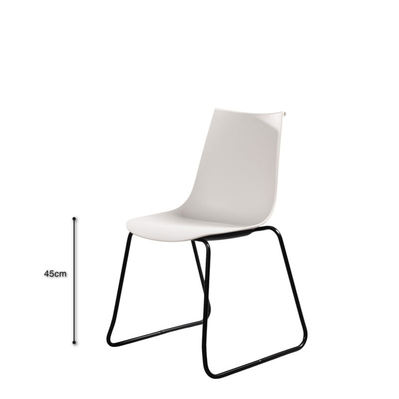 Ghế nhựa chân sắt AMELI11có kích thước cao mặt ngồi 45cm ngồi vừa bàn 70-75cm.