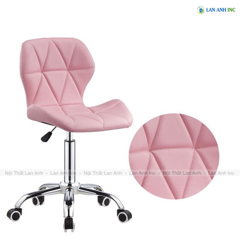 Ghế chân sắt xoay nâng hạ GCX14 có mặt nệm bọc da simili êm ái, đường may tỉ mỉ chi tiết.