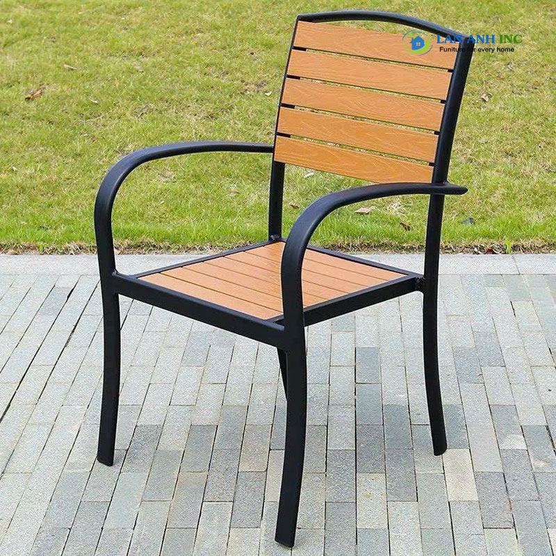 Ghế polywood ngoài trời hiện đại DPG15 màu đen mang vẻ đẹp cổ điển. Ghế polywood ngoài trời hiện đại DPG15 màu đen mang vẻ đẹp cổ điển.