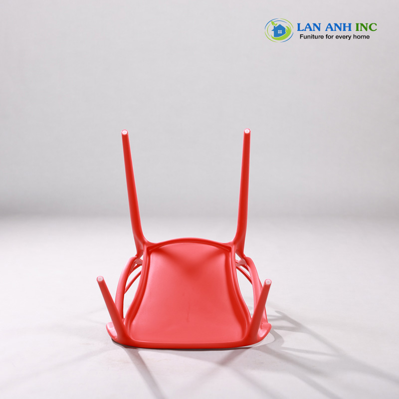 Thành ghế và đáy ghế day đồng đều phản ánh độ bền và khả năng chịu lực của sản phẩm Thành ghế và đáy ghế day đồng đều phản ánh độ bền và khả năng chịu lực của sản phẩm