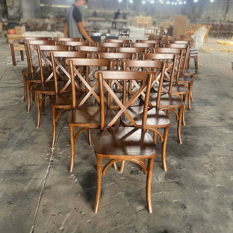 Ghế gỗ mang vẻ đẹp tự nhiên, sự ấm cúng và sang trọng Ghế gỗ mang vẻ đẹp tự nhiên, sự ấm cúng và sang trọng