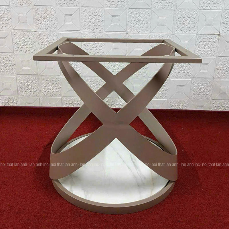 Chân bàn cafe LACB23 thép sơn tĩnh điện hình thực tế. Chân bàn cafe LACB23 thép sơn tĩnh điện hình thực tế.