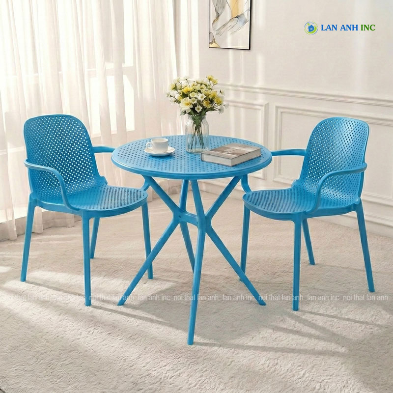 Bộ bàn ghế cafe tròn 2 ghế nhựa đúc nguyên khối đẹp hiện đại BBCF184 bộ xanh dương Bộ bàn ghế cafe tròn 2 ghế nhựa đúc nguyên khối đẹp hiện đại BBCF184 bộ xanh dương